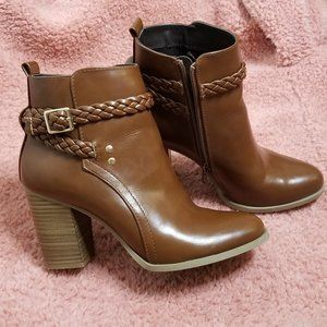 👢AMERICAN EAGLE - WOMAN BOOTS